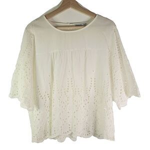 Gallery Ivory White Lace Top
